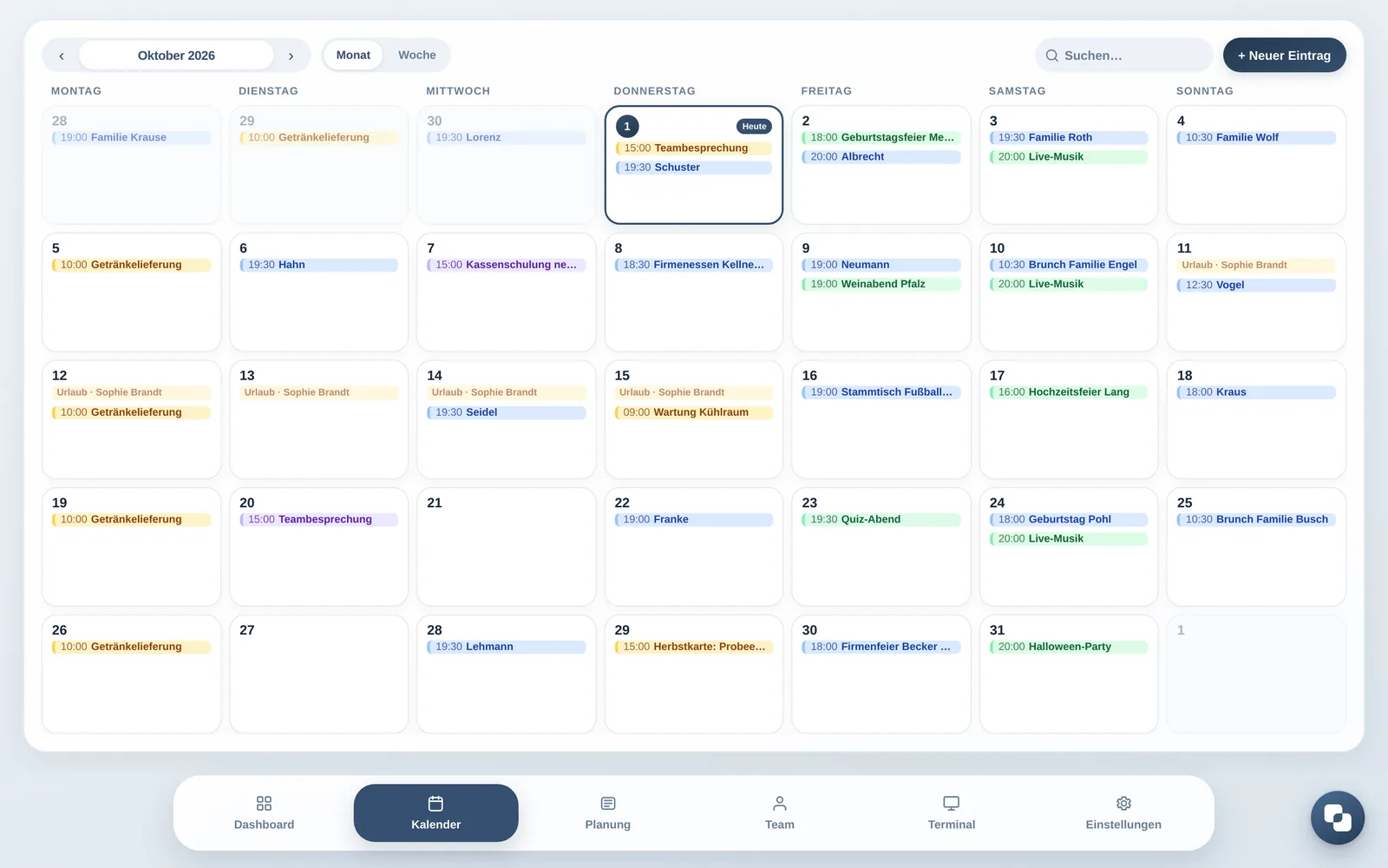 Kalender der Admin-App im Oktober mit Reservierungen, Veranstaltungen und Terminen